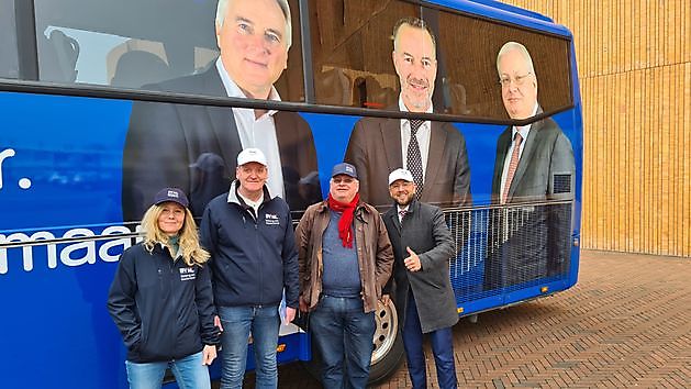 BVNL met bus On Tour door Oldambt - RTV GO! Omroep Gemeente Oldambt