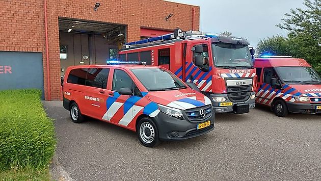 Schanze krijgt nieuwe brandweerauto - RTV GO! Omroep Gemeente Oldambt