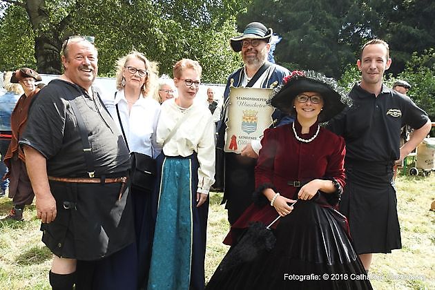 Spektakel Middeleeuws Winschoten barst los in Stadspark - RTV GO! Omroep Gemeente Oldambt
