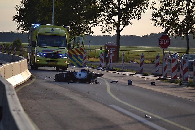 Motorrijder gewond bij ongeval Nieuwe Pekela - RTV GO! Omroep Gemeente Oldambt
