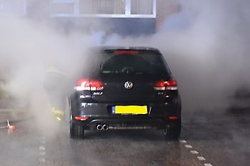 Auto brandt uit in Winschoten - RTV GO! Omroep Gemeente Oldambt