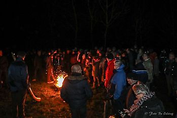 Honderden deelnemers genieten van de twaalfde Midwinterhoornwandeling in Veele - RTV GO! Omroep Gemeente Oldambt